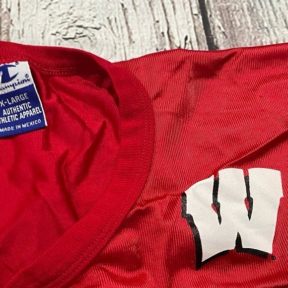 Vintage University of Wisconsin Badgers NCAA College Champion 1980s Jersey - Picture 4 of 7